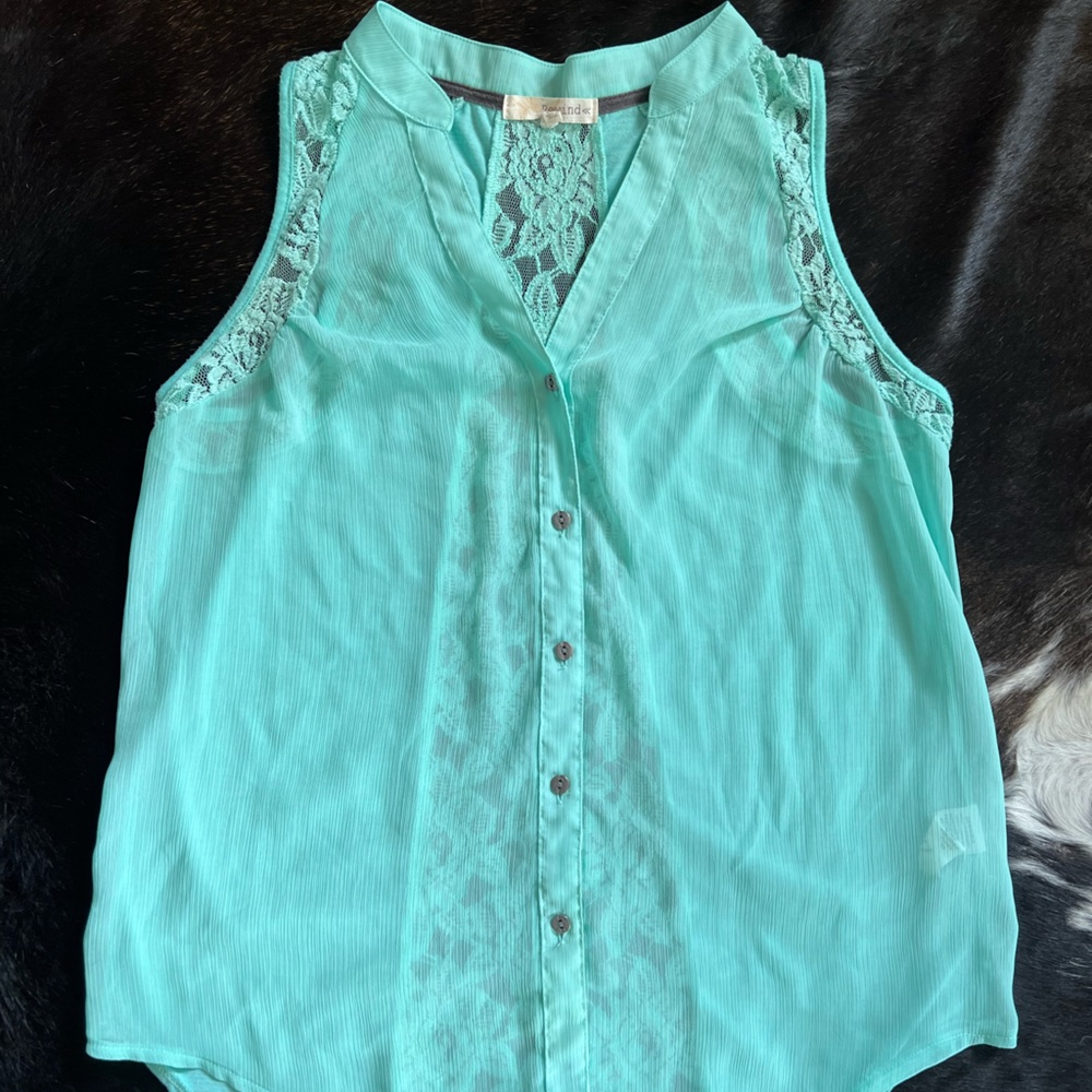 Rewind Aqua Sleeveless Lace-Back Button Down Top
